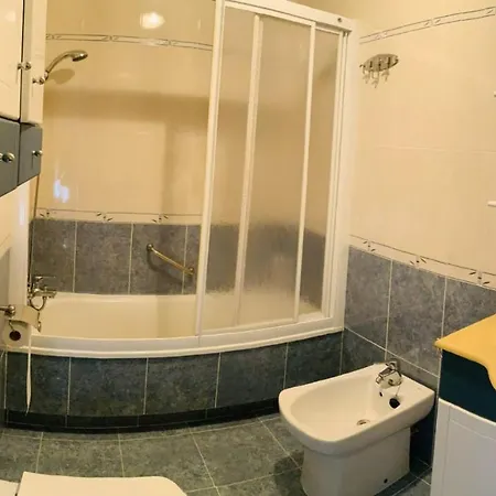 Elegante Apartamento En El Centro De Ribeira